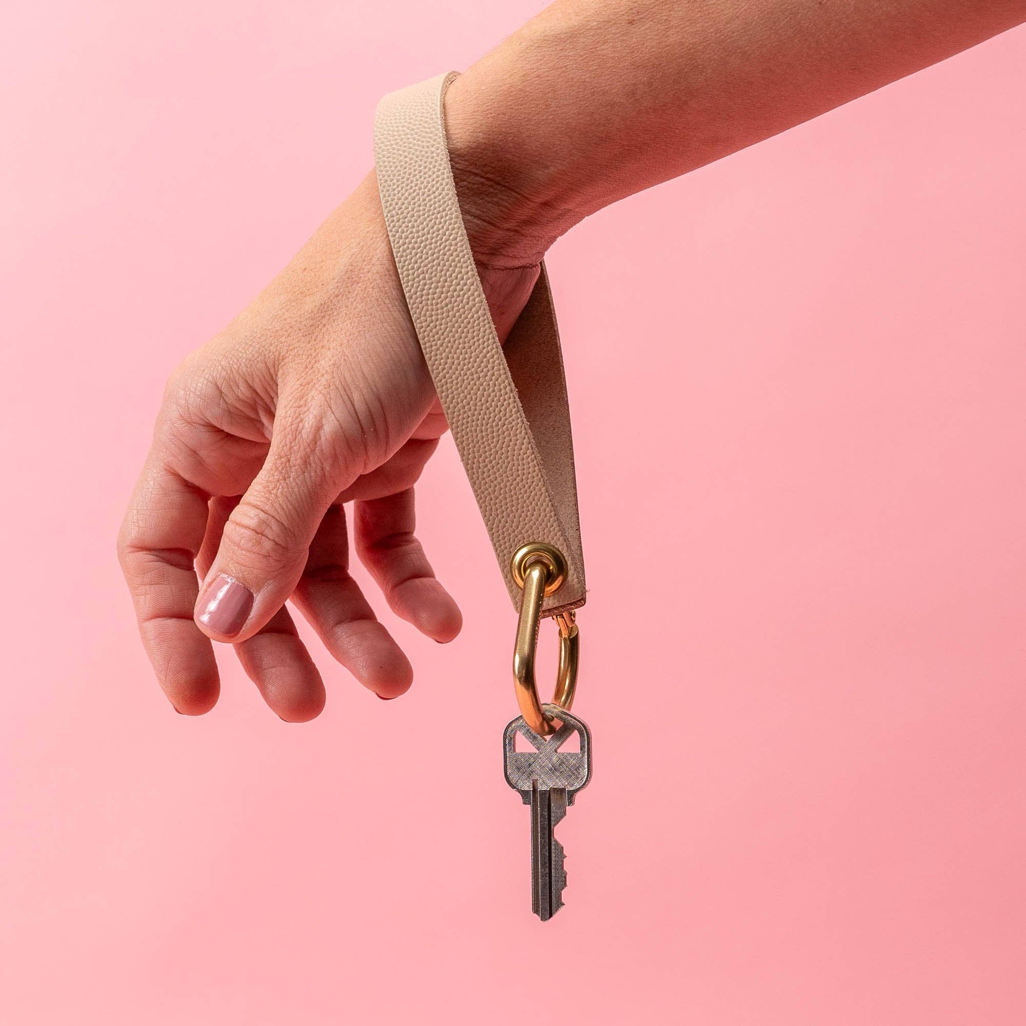 Avryn Co. - Wholesale Wristlet - Cobblestone Beige Pebbled Leather Wristlet0