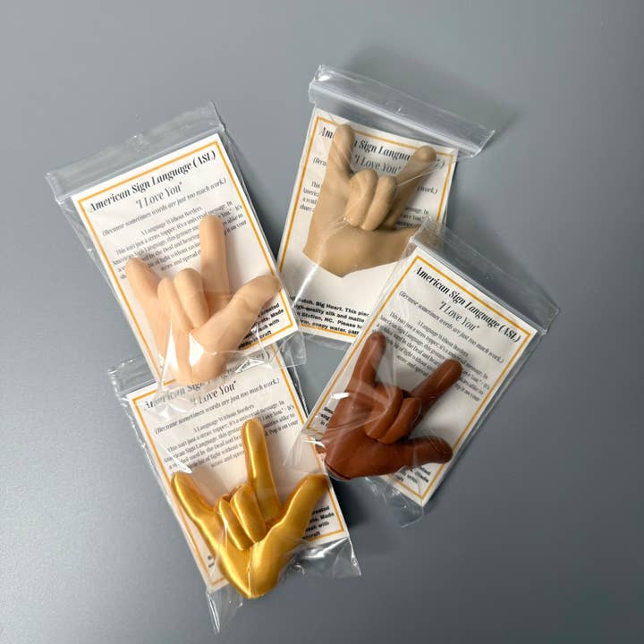 Lot de 12 bouchons de paille "Je t'aime" en langue des signes américaine pour la vente par MBprintcraft