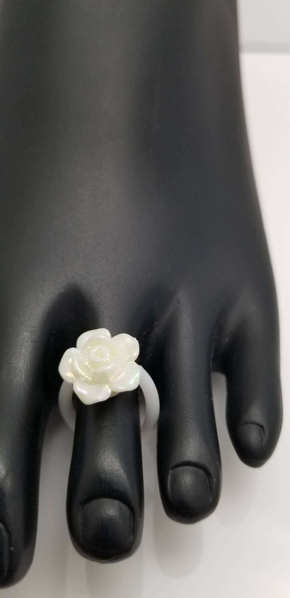 Costello International - Wholesale Toe Ring - Flower Power Adjustable Beach Toe Rings6