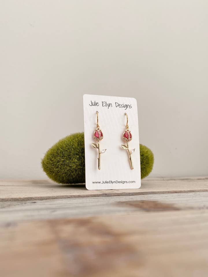 Boucles d'oreilles Belle - Roses dorées pour la vente par Julie Ellyn Designs