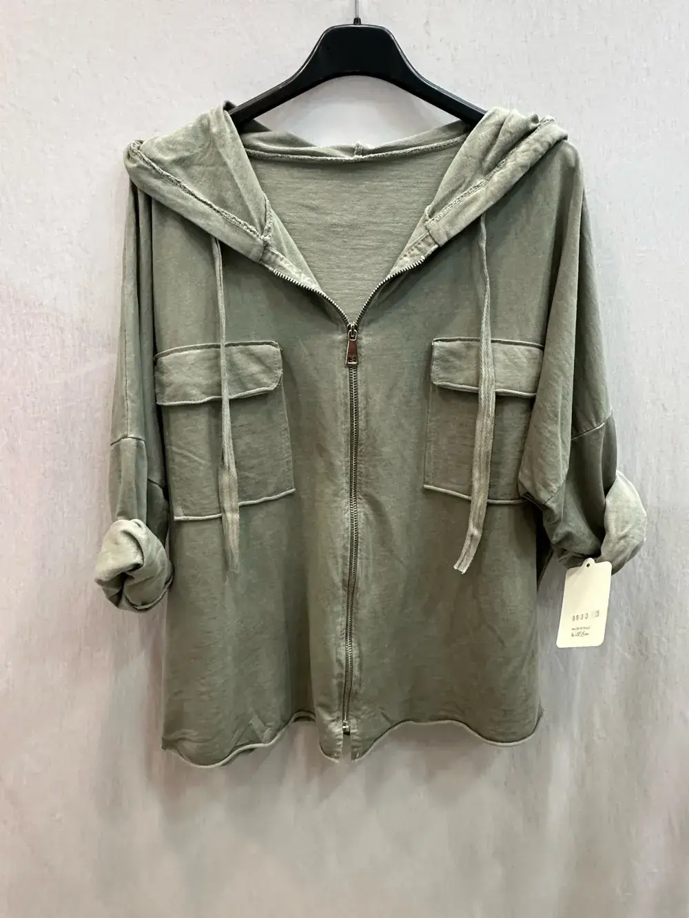 Mimi & Gogo - Wholesale Hoodie - Women's - Hooded jacket with zip and pockets @8633_GZipPoches4