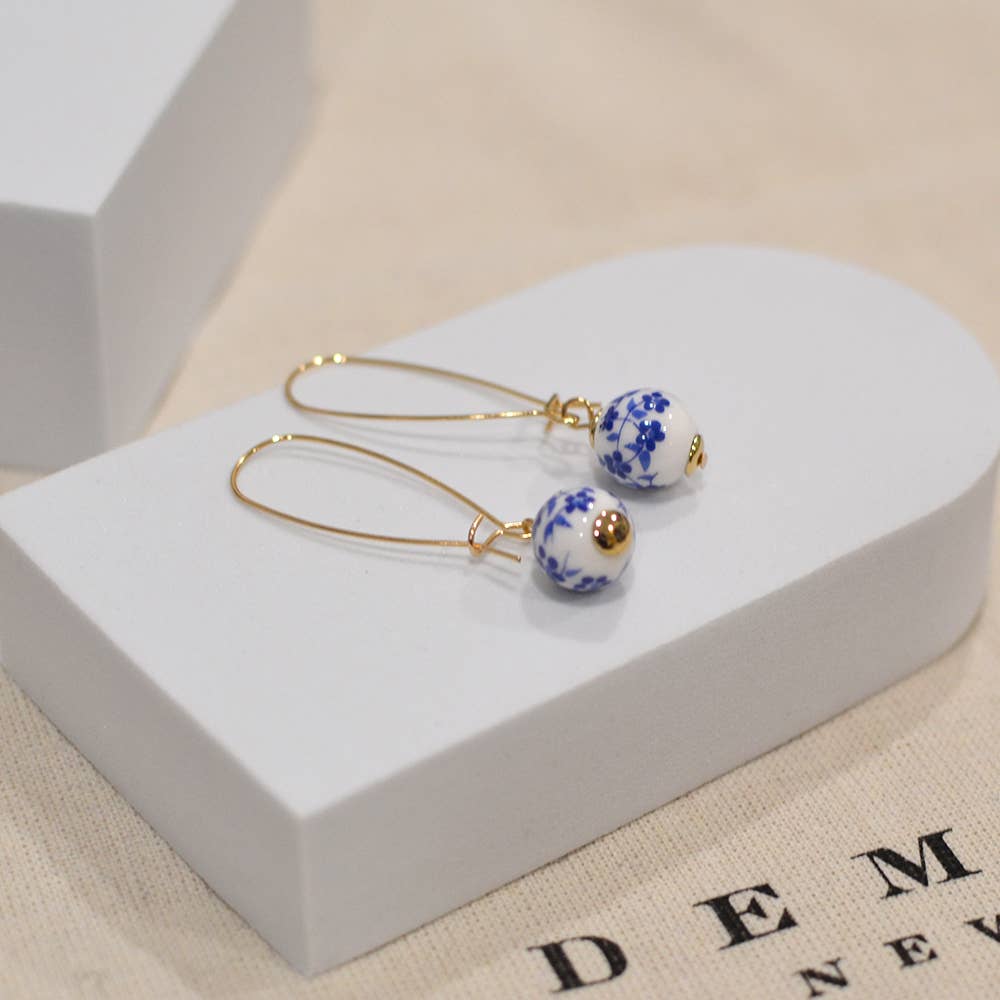 StarryNYC - Vente Boucles d'oreilles pendantes - Boucles d’oreilles en verre de Murano avec perles rondes et crochet rein7