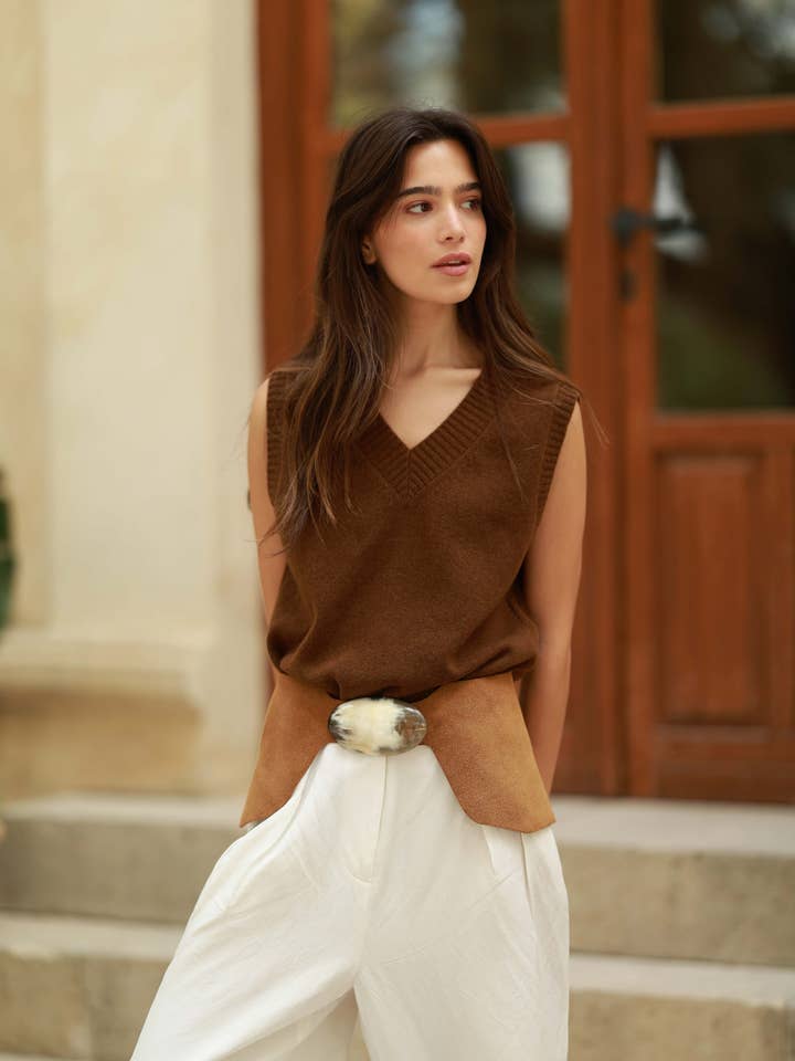 Caleta Bälte Mocka Mullvad Horn för wholesale av Ecue