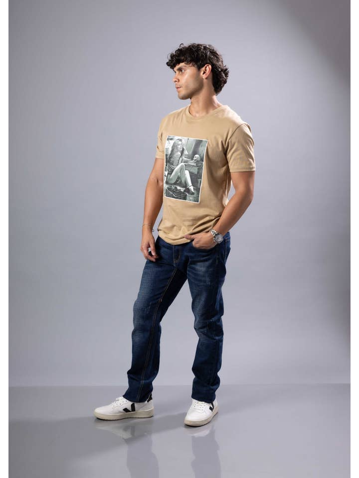 241116 - Khaki Tatto Girl T-Shirt for wholesale on Faire1