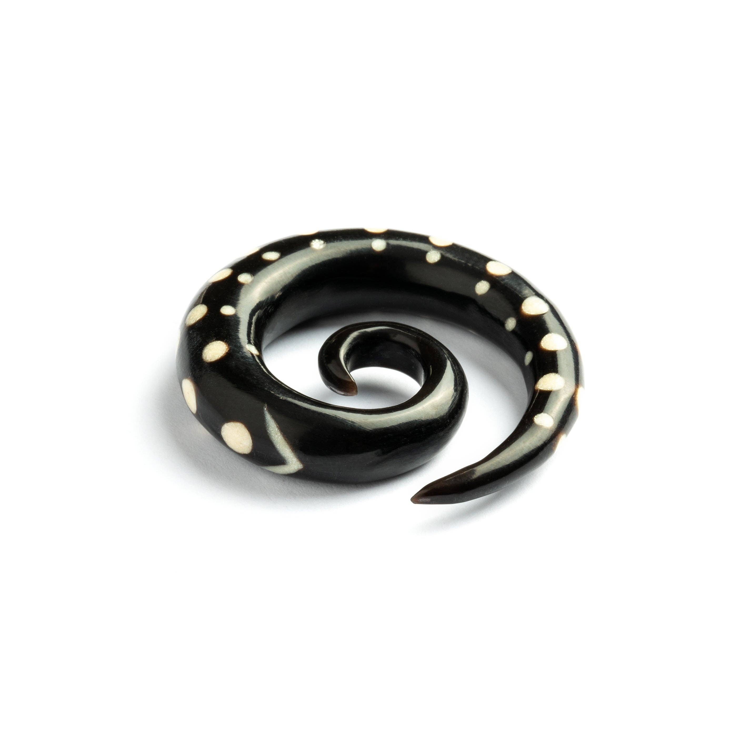 Tribu - Wholesale Gauge/plug earrings - Dotted Spiral Gauges2