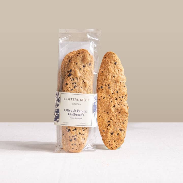 Potters Table - Wholesale Crackers - Cured Olive & Cracked Pepper Flatbreads