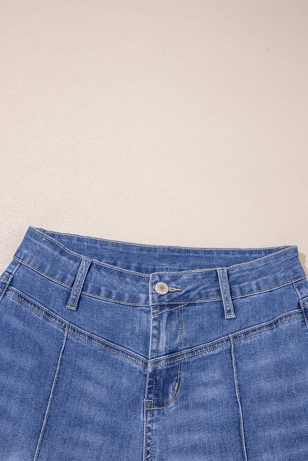 Blue Tailored Center Seam Detail Straight Loose High Rise Jeans for wholesale on Faire7