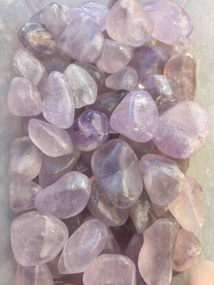 Ametyst (medium/poleret) for engroshandel hos The Kreative Unikorn LLC