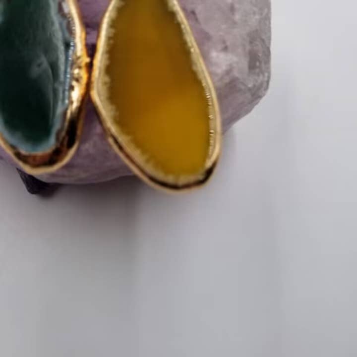 magnolia jewelry - Wholesale Pendant/Charm Necklace - Natural Stone Flat Bezel Gem Necklace2