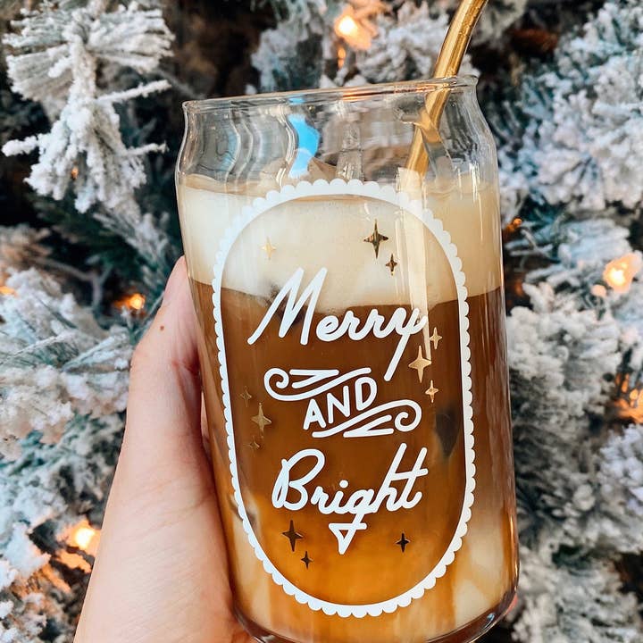 Verre en forme de canette Merry & Bright, verrerie de Noël pour la vente par Butler Design Co.