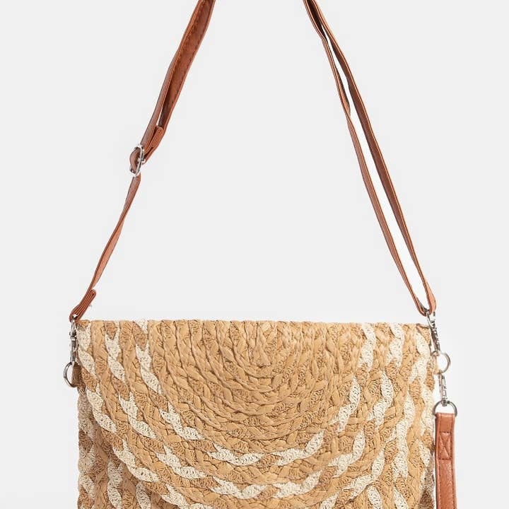 Sac bandoulière enveloppe à motif floral détaillé pour la vente par Collections by Fame Accessories