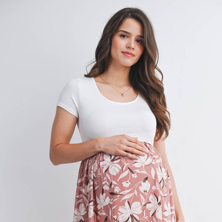 Blommig kortärmad gravidklänning med fickor för wholesale av Hello Miz