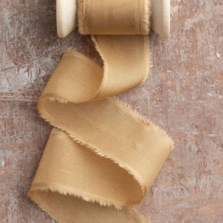 Big Daisy - Wholesale Ribbon – Gift wrapping - Silk Habotai Ribbon #110 CARAMEL1