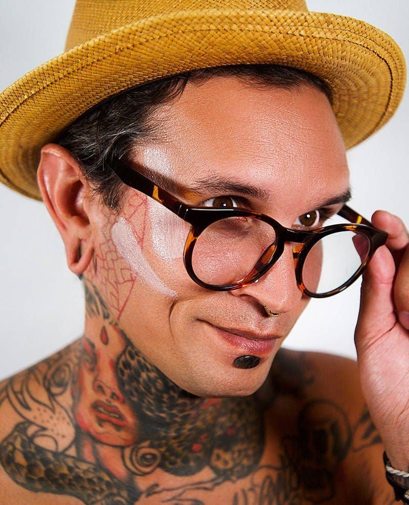 SurfDurt - Wholesale Sunscreen - Neutral Tan – Mineral SPF 30 Sunscreen - In OG Bamboo Container8