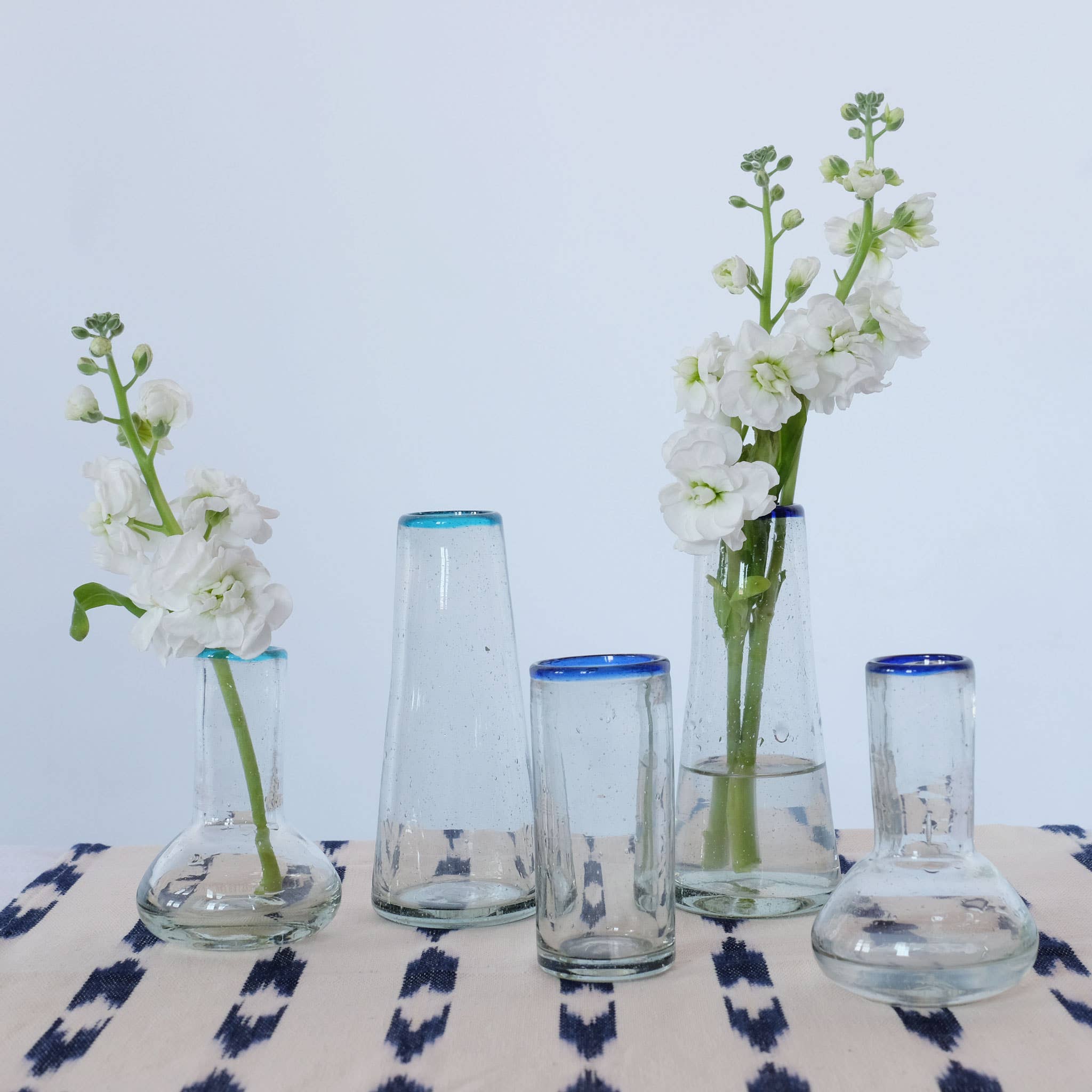 Sobremesa - Wholesale Vase - Blue Rim Small Conical Glass Vase, Bud Vase, Decor5