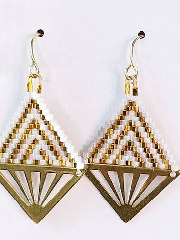 White & Gold Diamonds for wholesale by uncommon milkweed