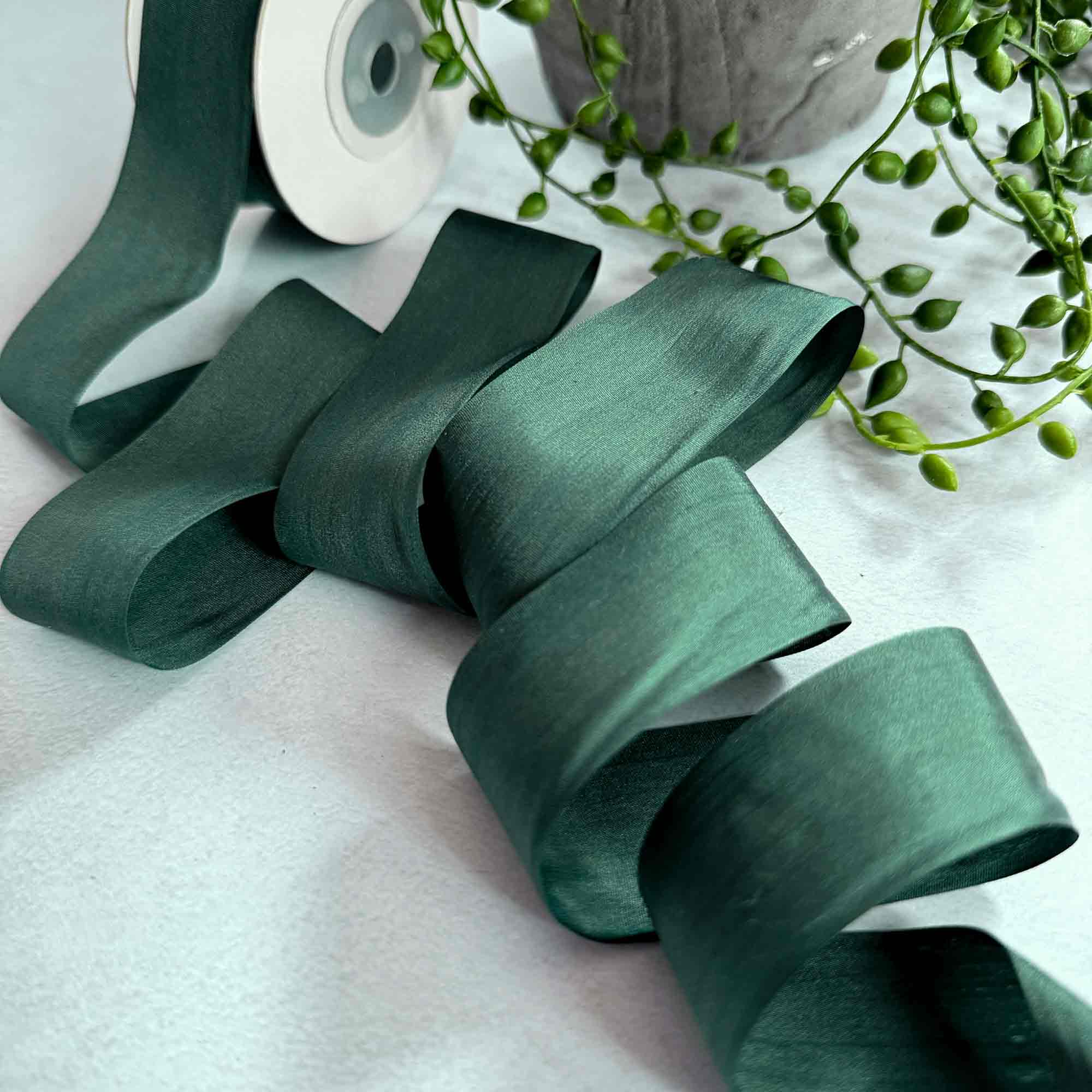 The Natural Paper Company - Wholesale Ribbon - Gift Wrapping - Silk Closed Edge Ribbon in Forest Green2