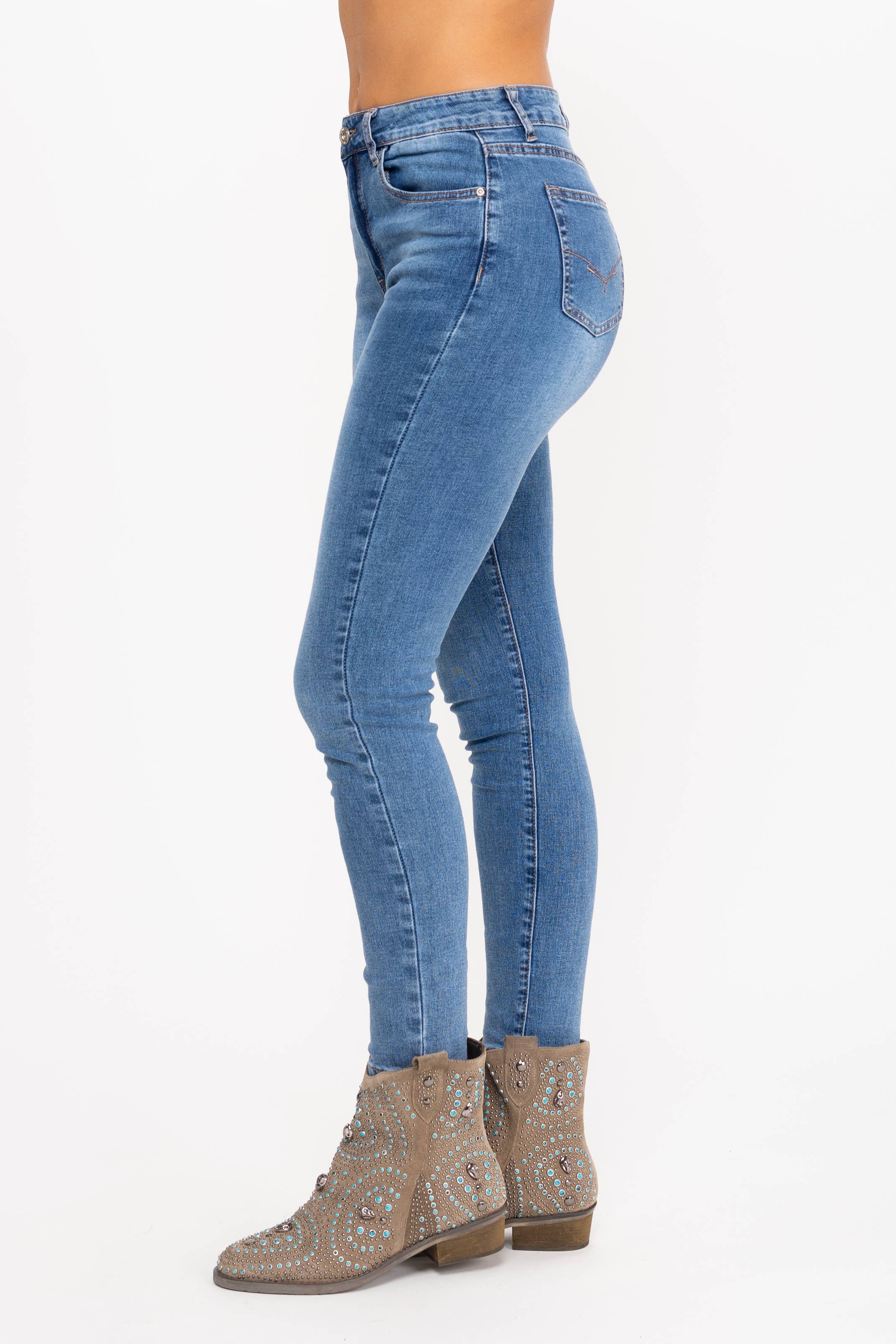 Jeans Jeans AR6351P för wholesale på Faire1