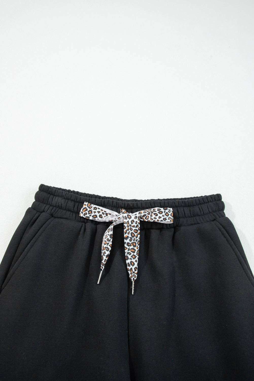PRETTY BASH – wholesale Pants – Women's – Leopard Drawstring Fleece Lined Elastic Waist Pants2