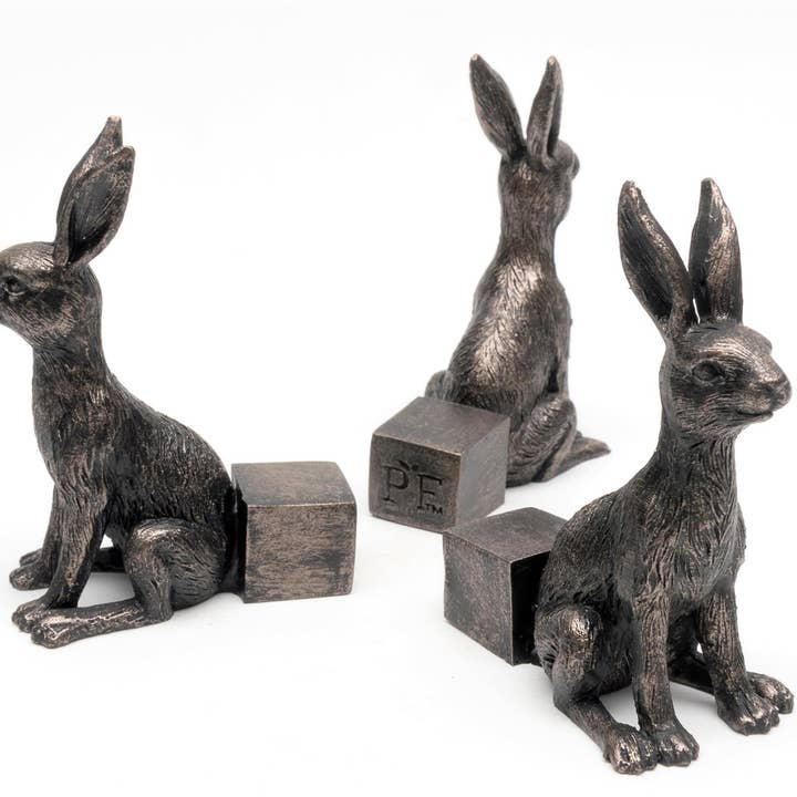 Jardinopia UK - Venta al por mayor Macetas - Juego de 3 patas pequeñas para maceta de liebre sentada, color bronce