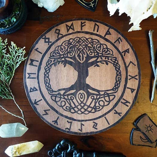 Yiska Designs - Vendita all'ingrosso Decorazioni da tavolo - Piastrella per altare Yggdrasil Albero della Vita