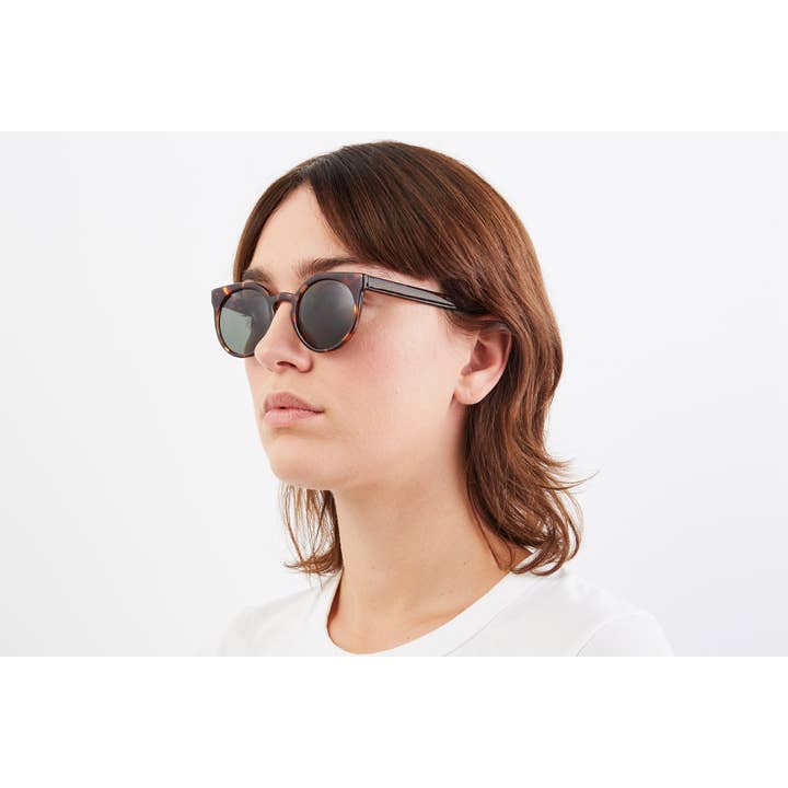 Komono - Wholesale Sunglasses - Unisex - KOMONO Sunglasses for Men and Women-Lulu Crystal Giraffe