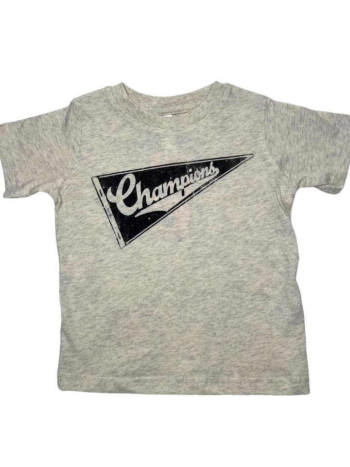 August Bleu - Venta al por mayor Camiseta serigrafiada - Niños - Camiseta estampada Champion Pennant para niños - 2,2,2,2