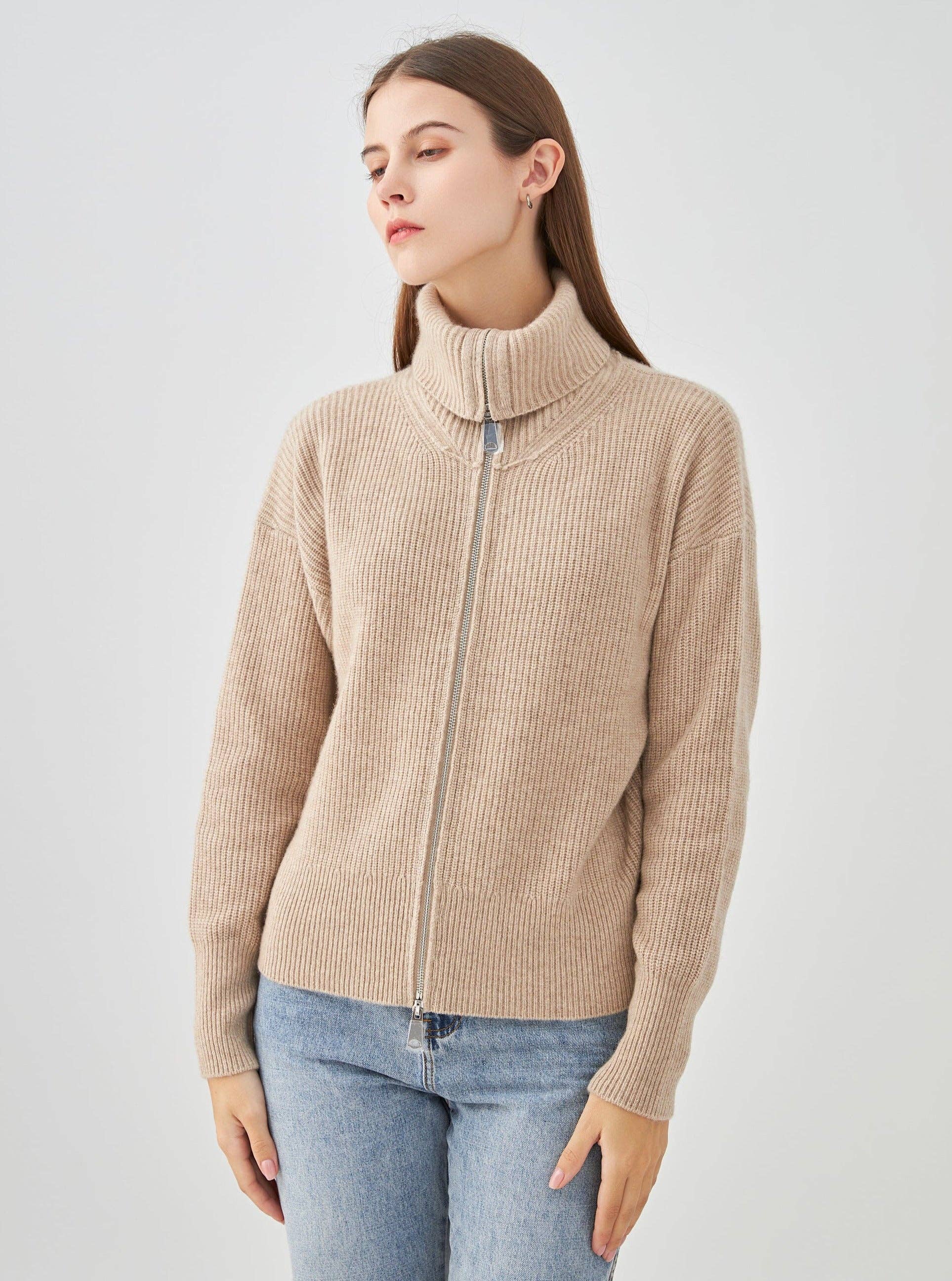 jw.atelier – wholesale Knitted jumper – Women′s – High-neck zip-up cardigan 100% cashmere 4-ply4