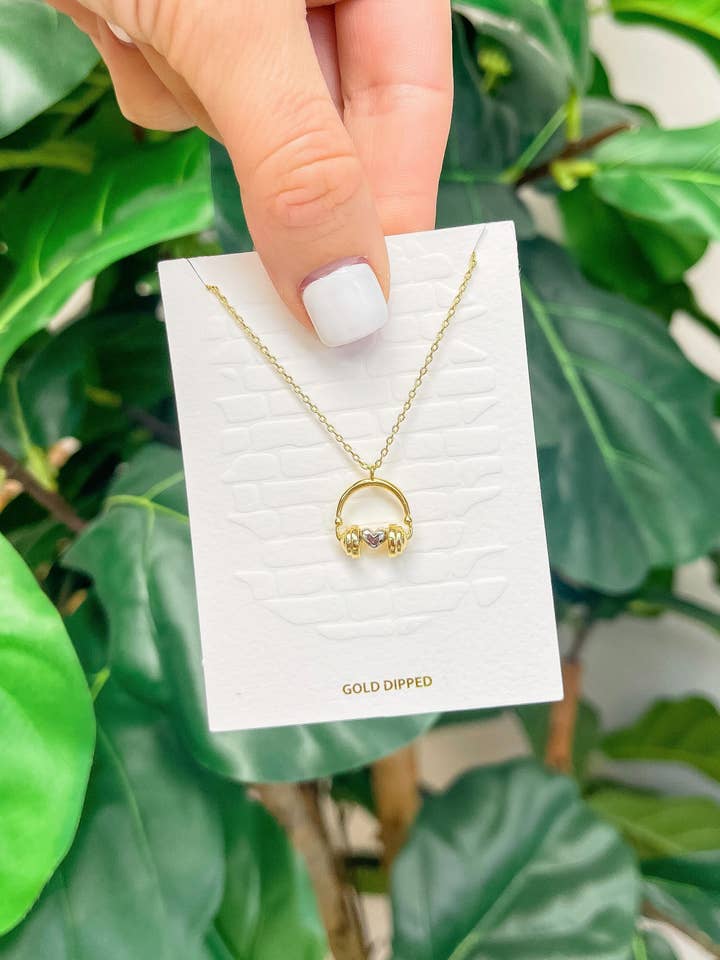 Collier avec pendentif bicolore pour écouteurs pour la vente par Prep Obsessed Wholesale