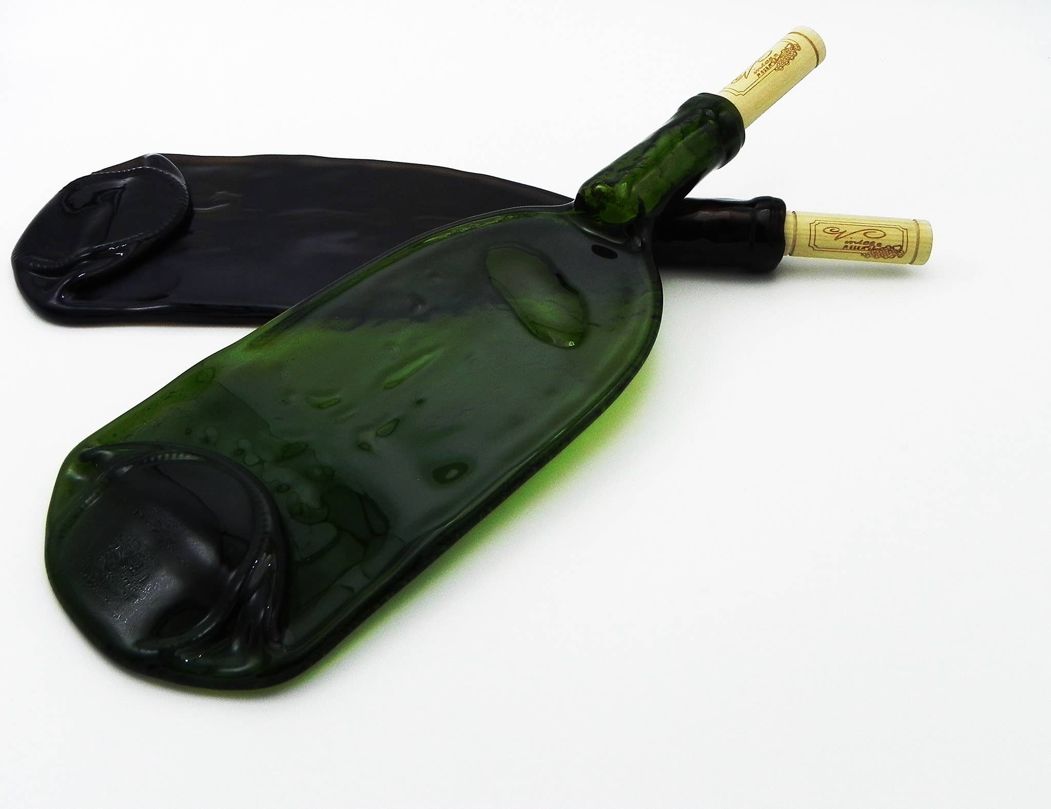 Cowgirls Re-Ride/ DBA ReCorked Creations - Vente Plateaux - Assiette d'apéritif en bouteille de vin avec épandeur0