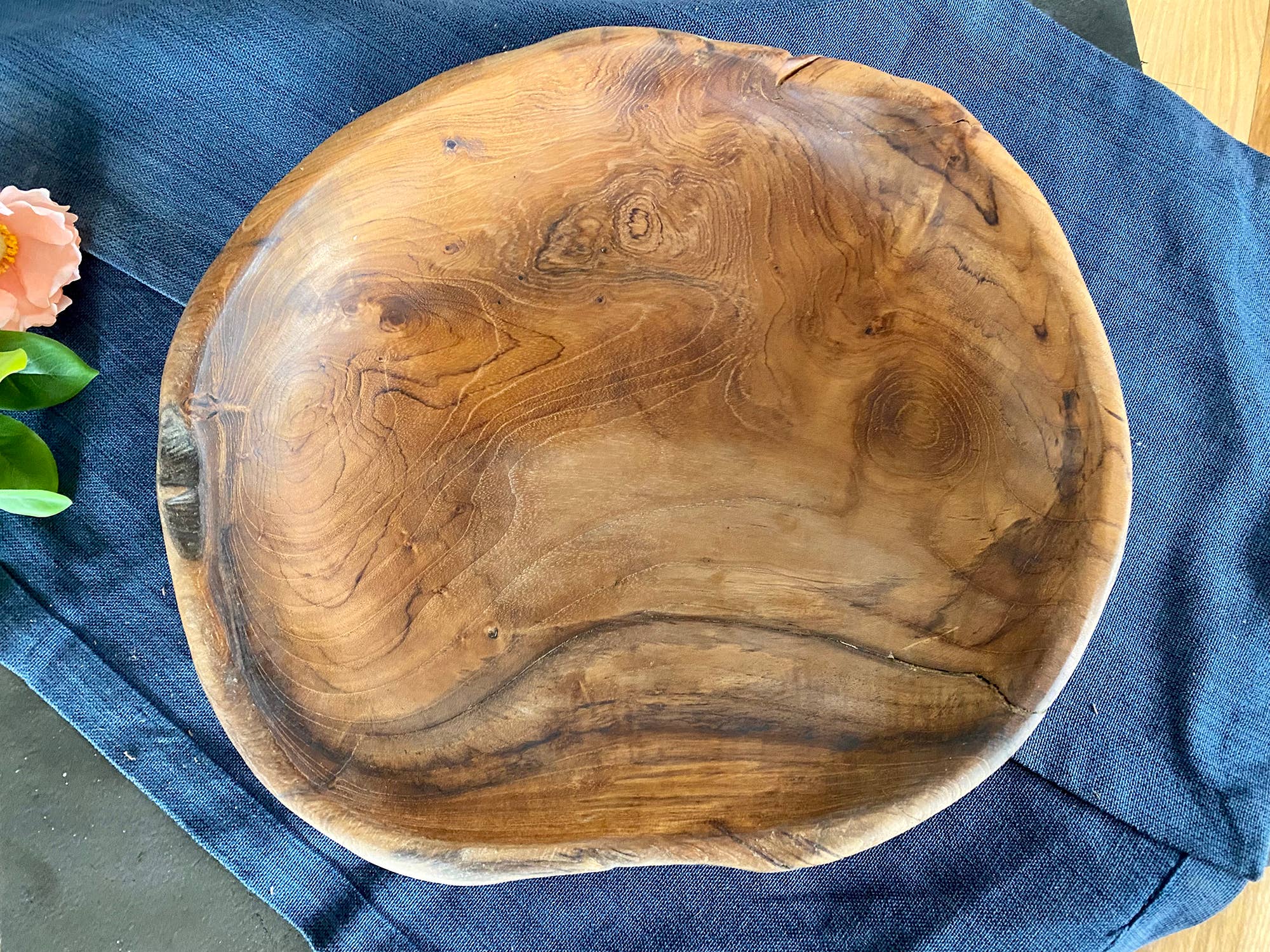 Tuckahoe Hardwoods - Wholesale Bowl - Large Live Edge Salvaged Teak Bowl - Hand Carved Wood Bowl5
