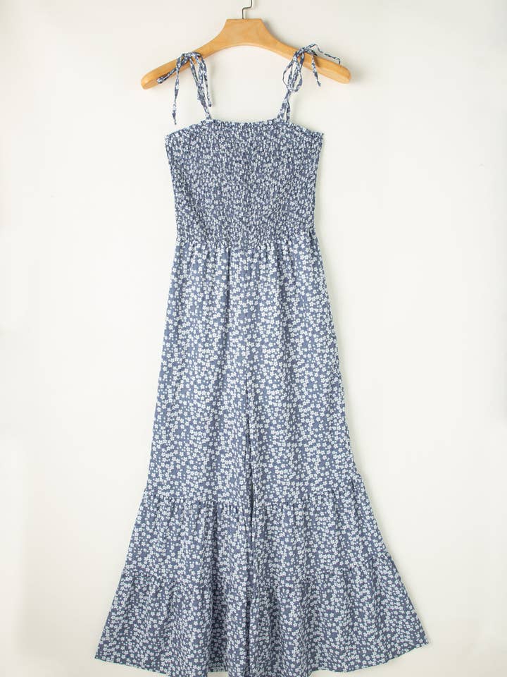 Lovesoft - Wholesale Jumpsuit - Dames - Jumpsuit met smalle bandjes en smockerlijfje en wijde pijpen en bloemenprint4