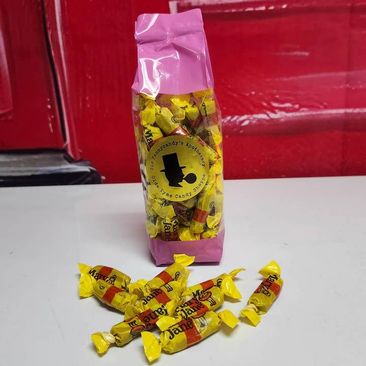 Mary Jane® Bonbons - Un Classique Intemporel, Sac Moyen pour la vente par Sir Pennycandy's Apothecary Polar Provisions
