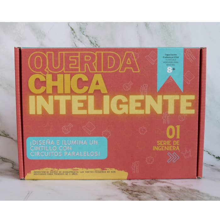 Kit STEM de Querida Chica Intelligente Ingeniera Electrica pour la vente par Dear Smart Girl