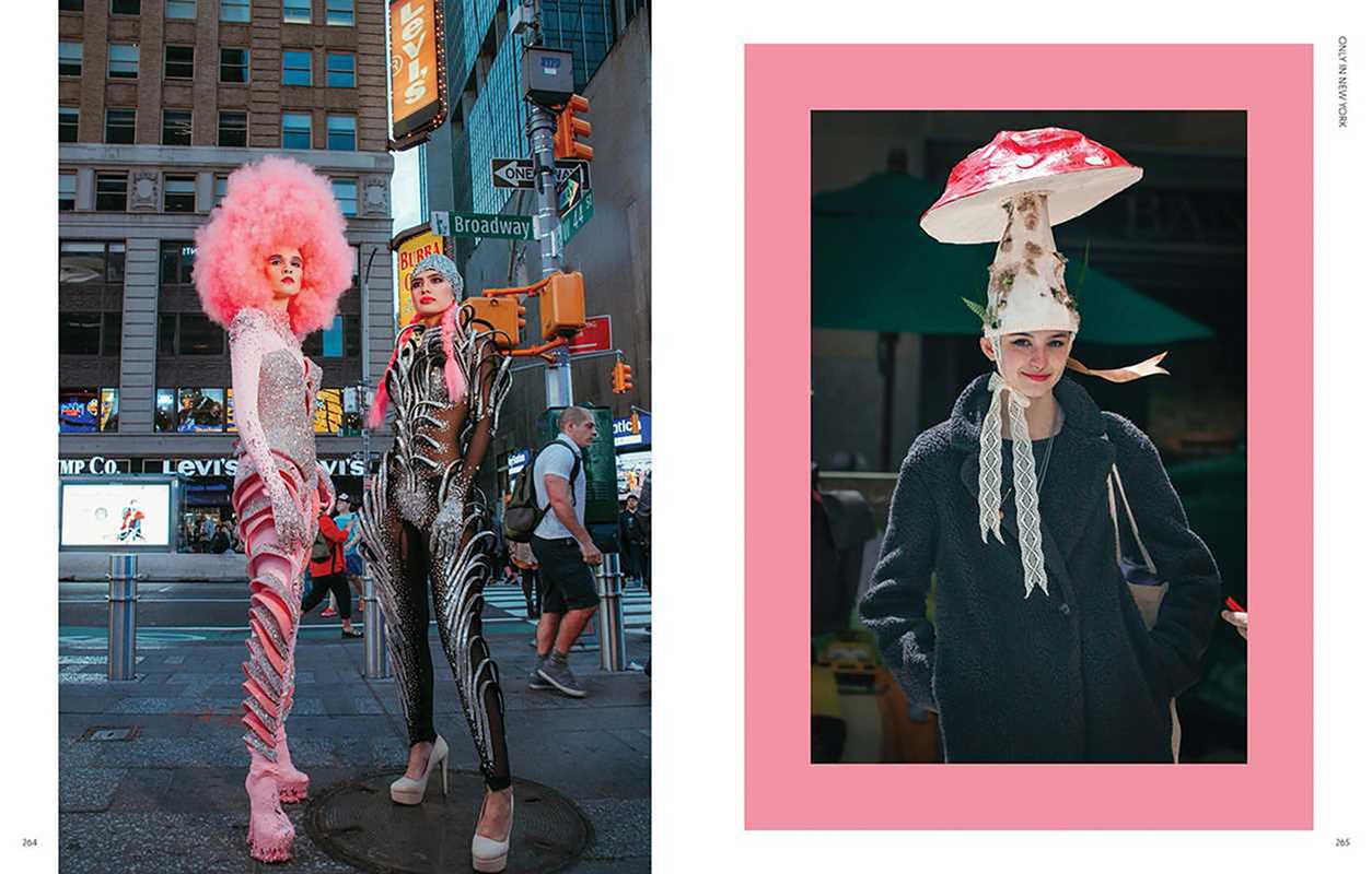 Simon & Schuster - Wholesale Display Book - New York. In Fashion by ACC3