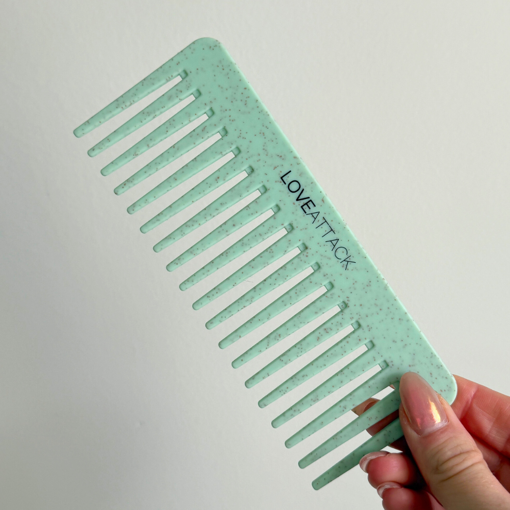 Love Attack - Wholesale Hair Brush/Comb - Wheat Straw Wide Tooth Wet/Dry Detangling Hair Combs4