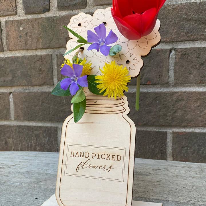 Jordan Station Creations - Wholesale Decorative Tabletop Object - Hand picked flowers3