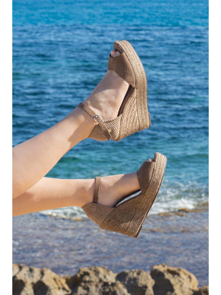 La Valeta Espadrilles-Ibera Factory Shoes slu - Wholesale Lifestyle Sneakers - Women's - Charlene Taupe9