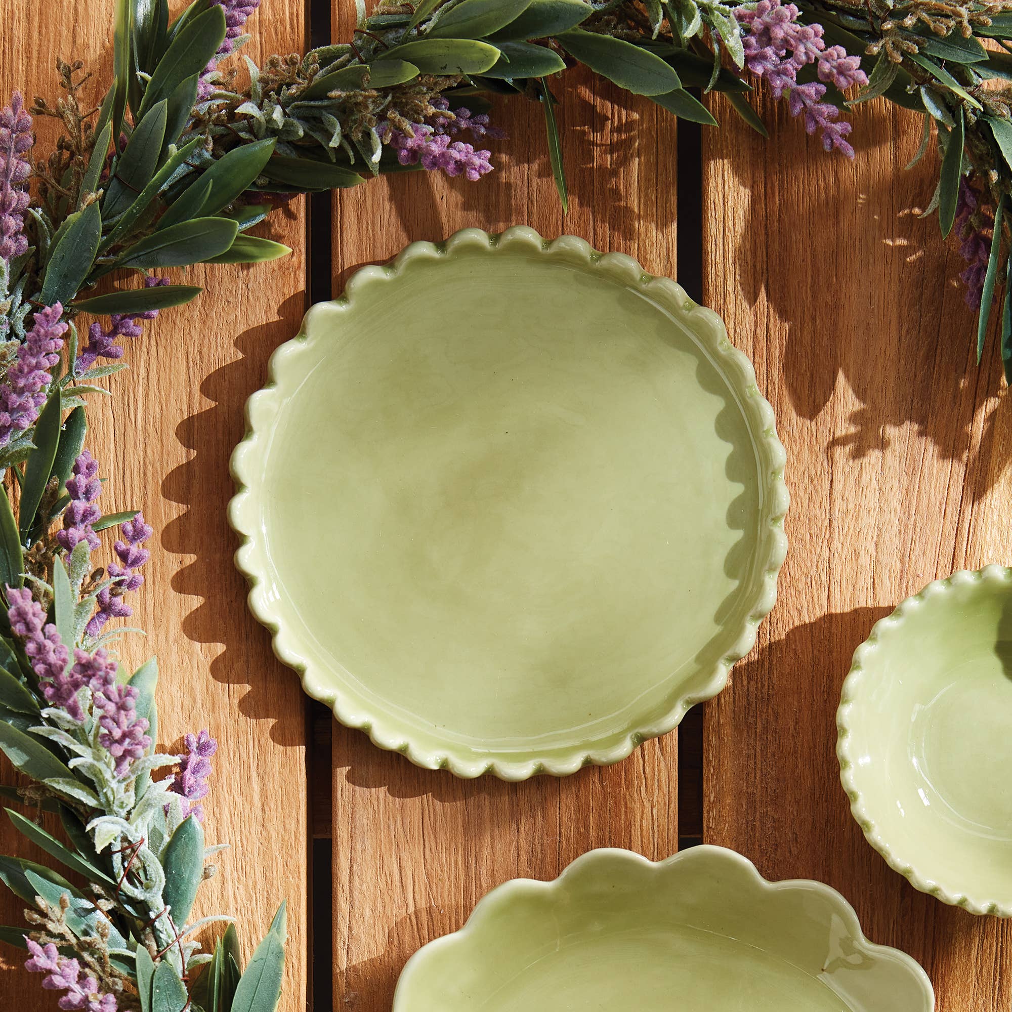 Napa Home & Garden - Wholesale Salad Plate - Maddie Petite Round Tray, Green1