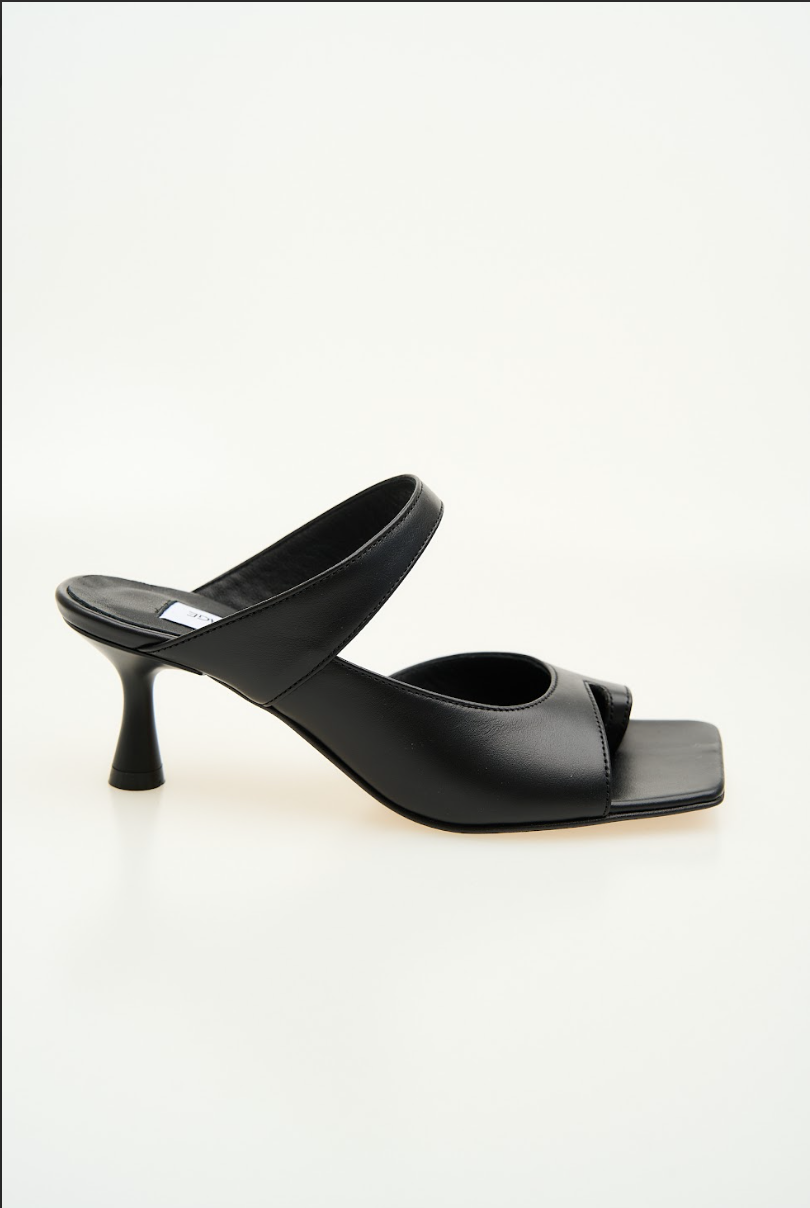 Nenya Fashion Limited – wholesale High heels – Women’s – Heeled Strappy Mid Sandal Heeled Mules In Blackules Michelle1