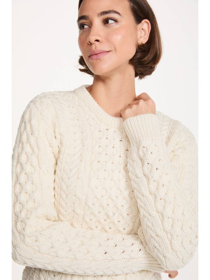 Aran Woollen Mills - Venta al por mayor Jersey de punto - Mujer - Suéter Aran ajustado para mujer Inishmore - color crema1