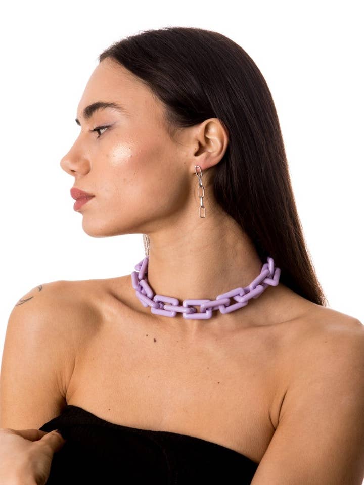 Collana a catena lilla per la vendita all'ingrosso da parte di Alice’s Lips