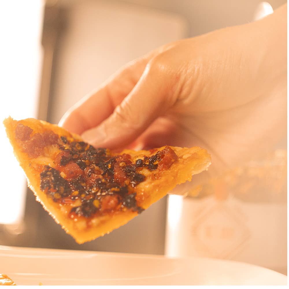 Me's Way LLC - Wholesale Sauce - MẸ’S WAY CHILI SAUCE – VEGETARIAN-16oz14