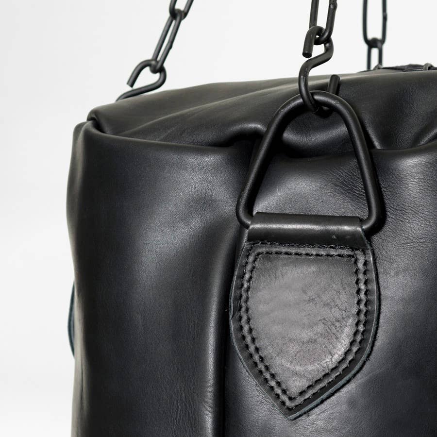 John Woodbridge Makers - Wholesale Sporting Accessories - VINTAGE LEATHER PUNCHING BAG 192012