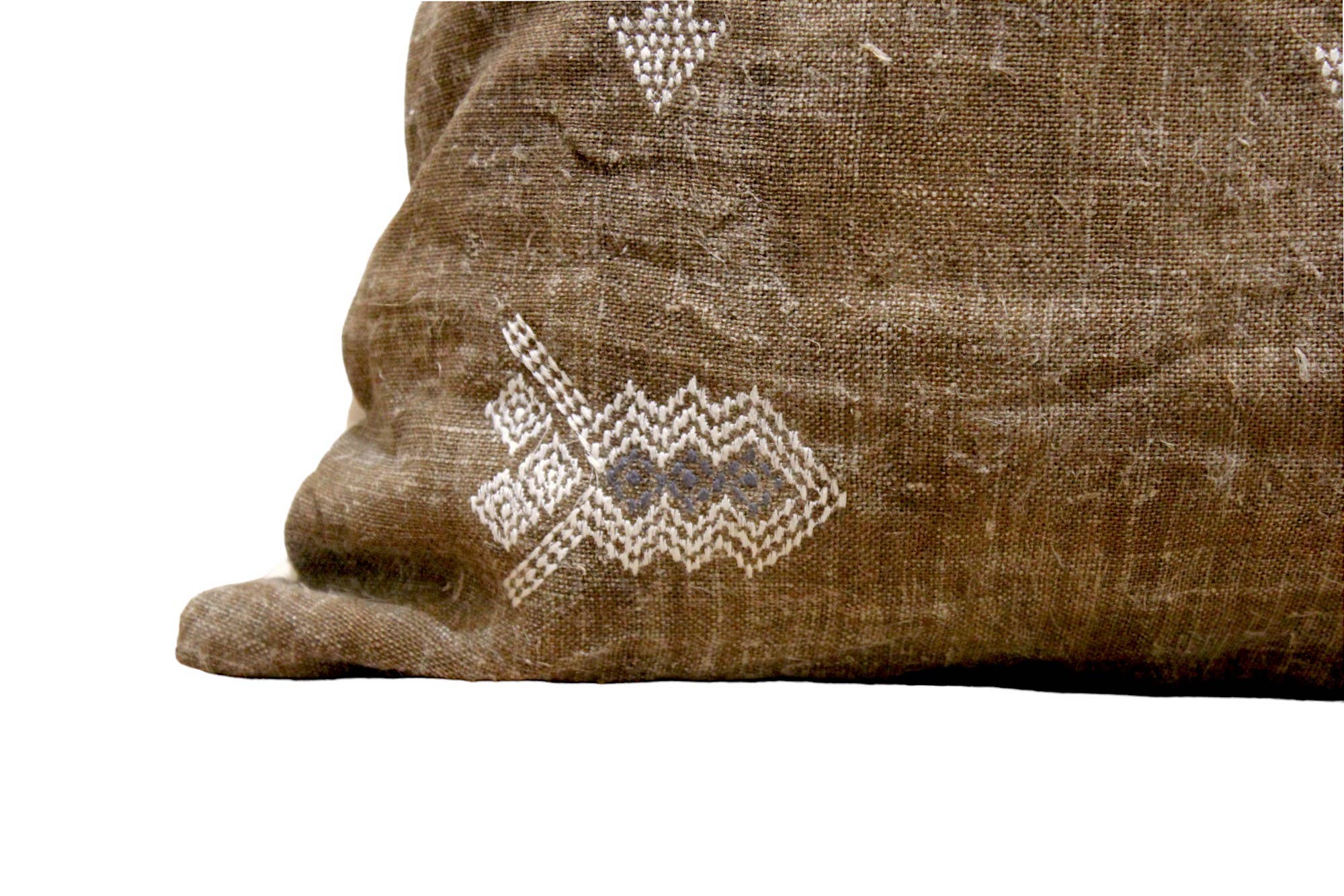 Eyda Homes - Wholesale Throw Pillow Cover - 20x20 Square Linen Embroidered Pillow Cover for Home Decor1