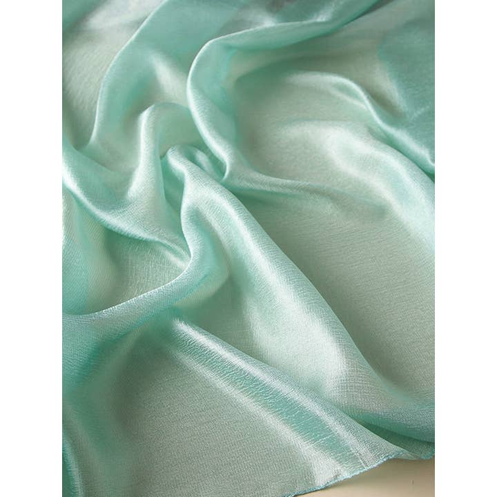 FurDecoration – Großhandel Schal – Damen – Einfarbige Thermo-Halswärmer für Sonnenschutz und Wärme25