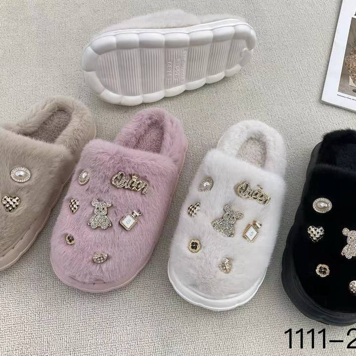 Cozy Model Slippers with Shiny Bear Charms for wholesale by Sunsea