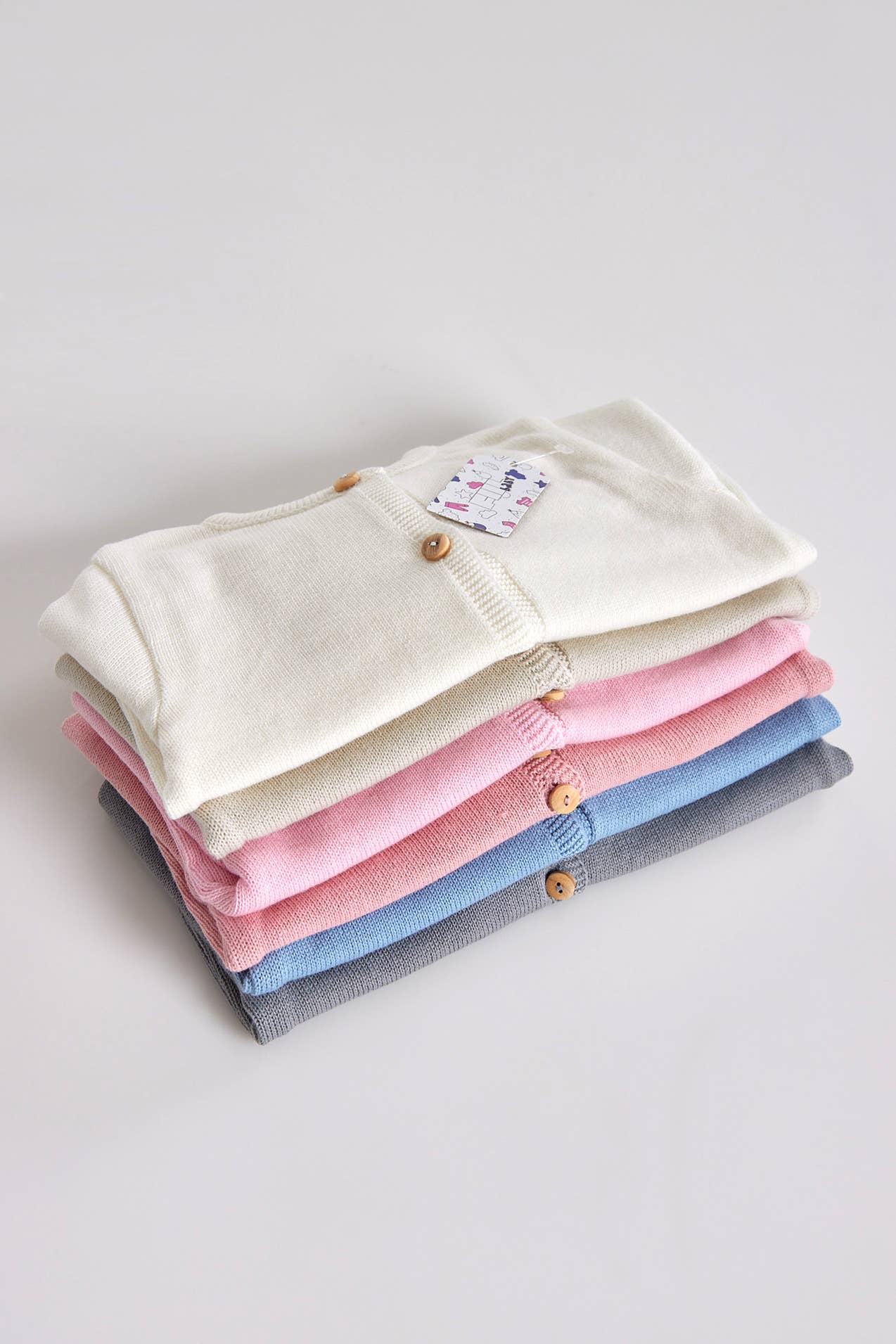 Amorim Gerações, LDA - Wholesale Coat - Baby - Delicate Cotton Knit Jacket Wooden Buttons 03121T0