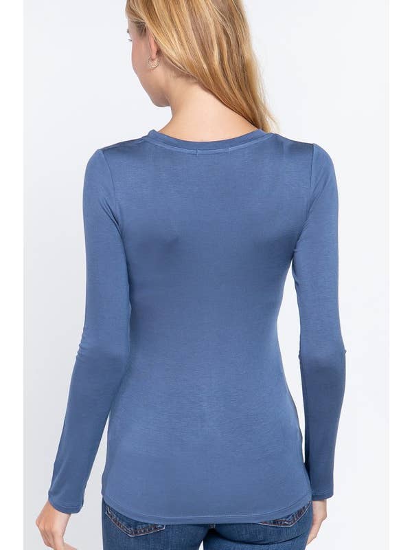 Active Basic | Active USA - Venta al por mayor Jersey corto de punto - Mujer - Top de manga larga con cuello redondo1