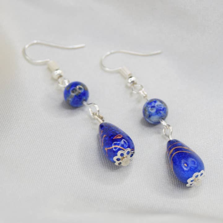 Blå Raindrop Örhängen - Lapis Lazuli för wholesale av Fox and Bunny Rise